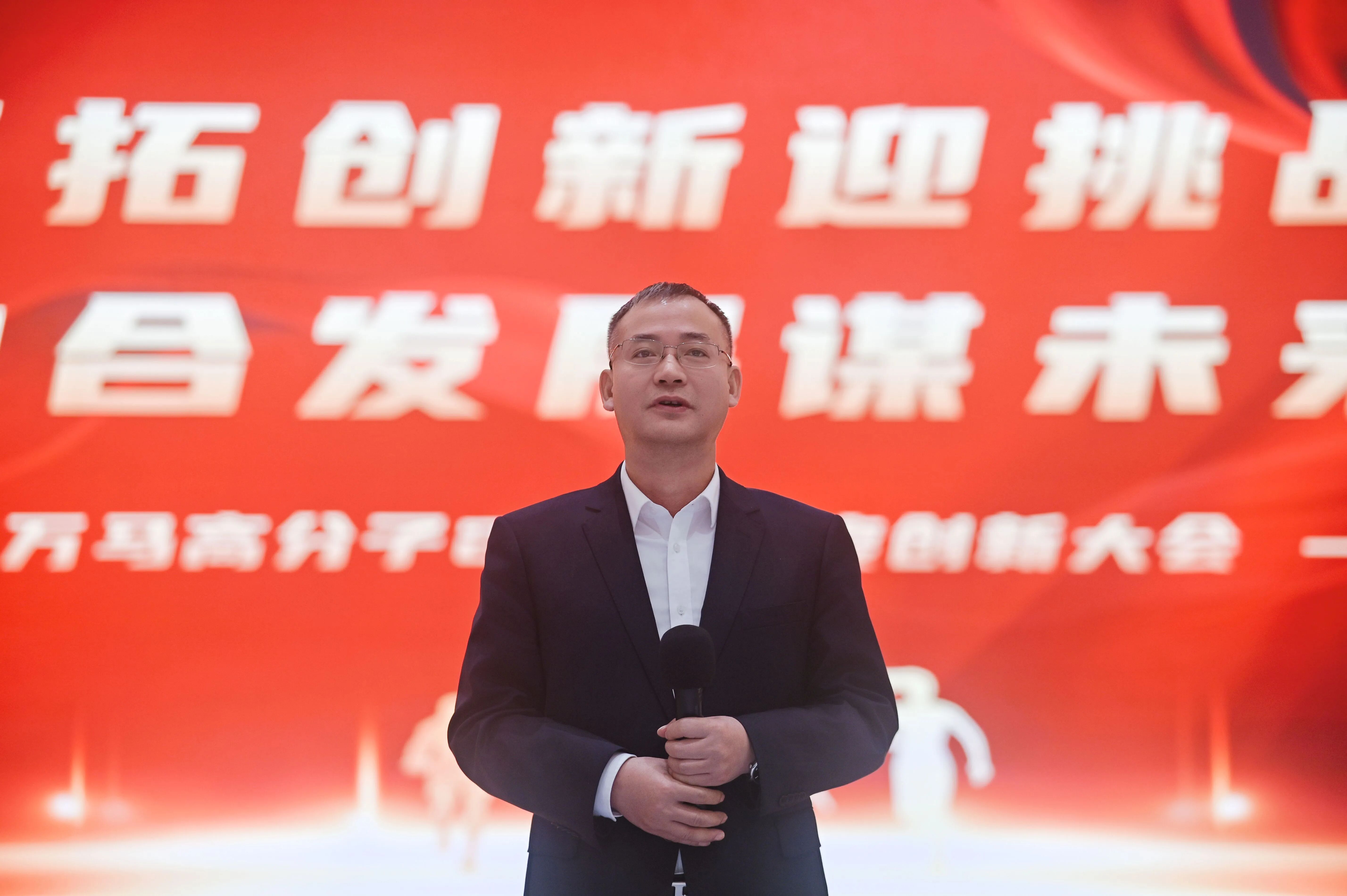 1764311934885283e7nl.jpg 10.jpg